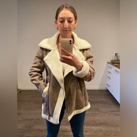 Driftwood Tan Winter Jacket Embroidered Floral Flower Sleeves - Picture 4 of 5